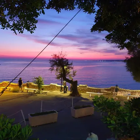 Casa Baia Rosa Дом отдыха Пату