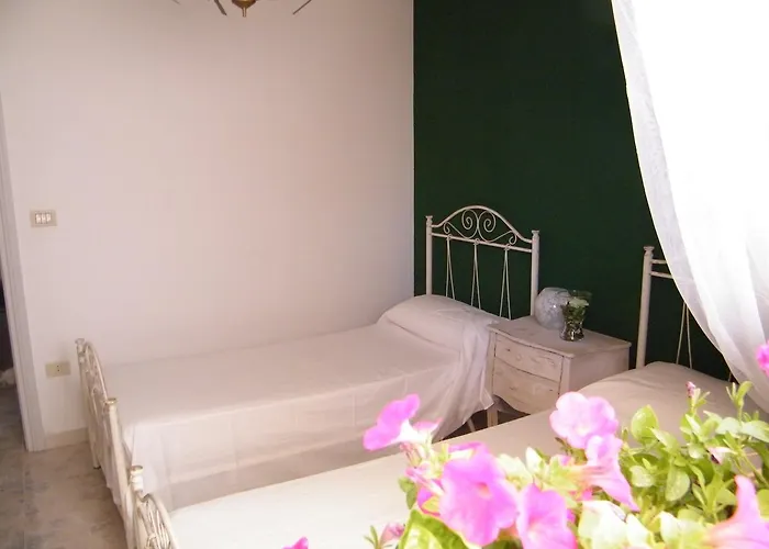 Nyaraló Casa Baia Rosa *